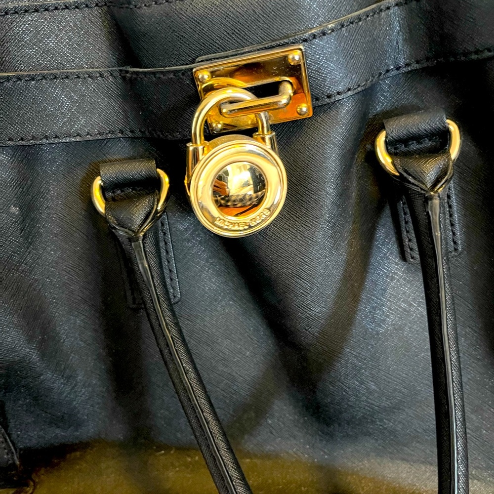 Black leather Michael Kors shoulder bag - Picture 2 of 4